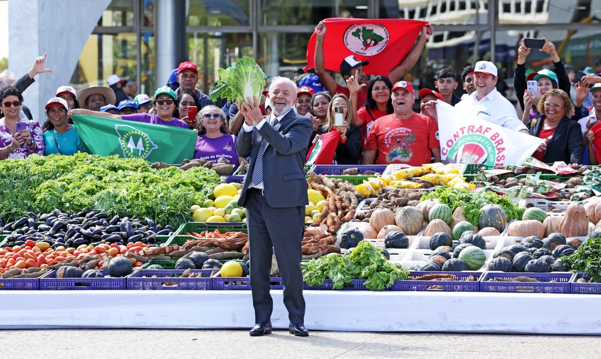 Brasília (DF), 03/07/2024 - Presidente Luiz Inácio Lula da Silva durante cerimônia de lançamento do Plano Safra da Agricultura Familiar 2024/2025. Foto: Antônio Cruz/Agência Brasil