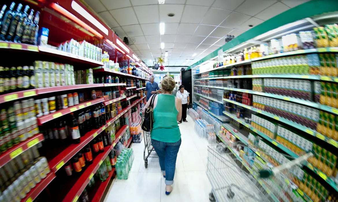 Supermercados, alimentos, cesta básica
Foto: EBC/Arquivo