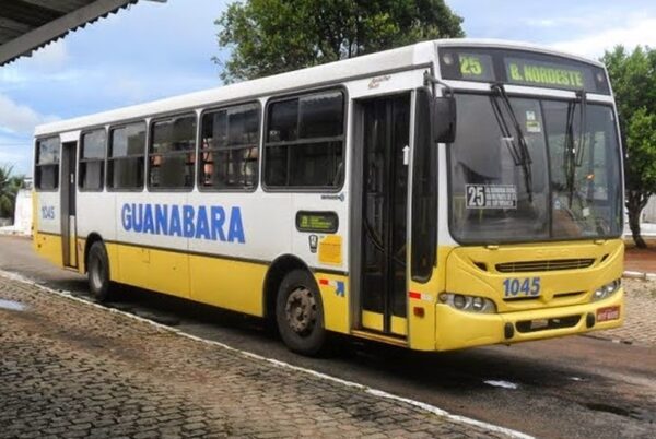 A linha N-25 é uma das que terá alterações no fim de semana — Foto: STTU