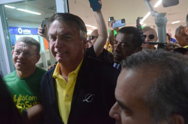 Bolsonaro desembarca no RN (15/08/2024). Foto: Magnus Nascimento