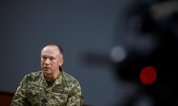 Coronel-general Oleksandr Syrskyi na região de Kharkiv
12/1/2024    REUTERS/Valentyn Ogirenko