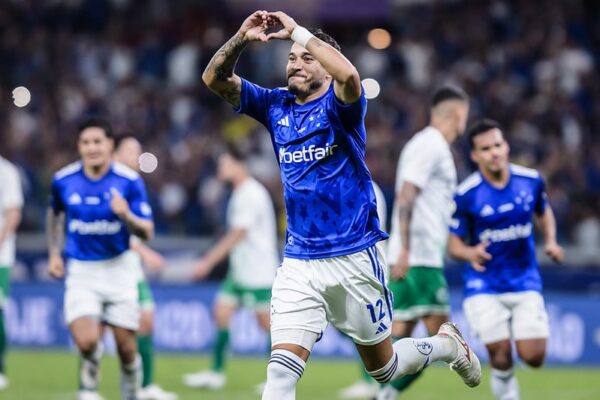Willian - Cruzeiro (2024). Foto: Gustavo Aleixo/Cruzeiro