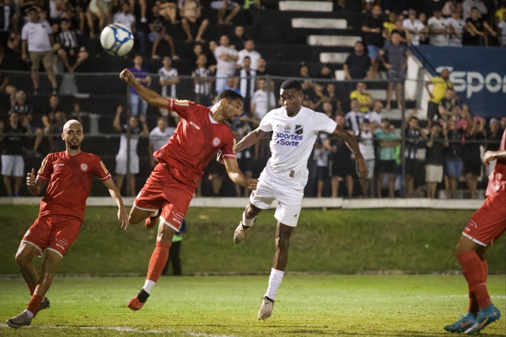 ABC venceu o Tombense e emendou cinco jogos sem vitória na Série C — Foto: Rennê Carvalho/ABC