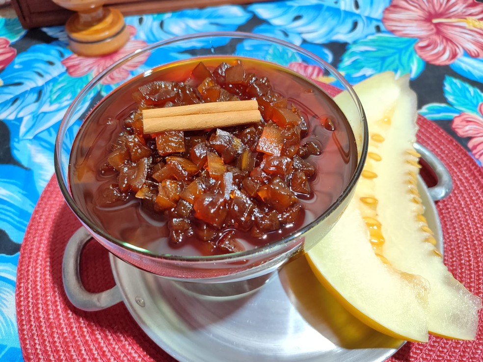 Doce com casca de melão foi ensinada no Inter TV Rural deste domingo (15)' — Foto: Reprodução