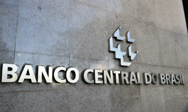 Na última reunião, Selic caiu 0,25 ponto, para 10,5% ao ano.